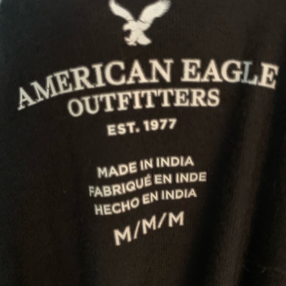 American Eagle off the shoulder Embroidered Top - Picture 3 of 3
